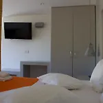 Makris Yialos Apartments