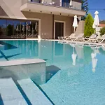 Notos Luxury Studios