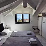 Natalie'S Hotel