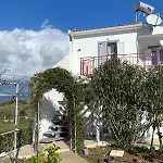 House With A Garden In The Lakithra