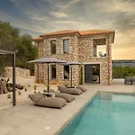 Villa Ka - Yagi Villas