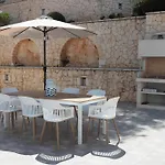 Villa Gionis