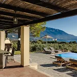 Saluto By Vintage Travel