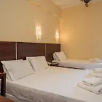 Lorenzo Hotel