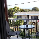 Filippos Apartments 