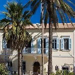 Palm Mansion