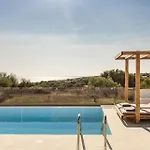 Dionisis Villa By Vintage Travel