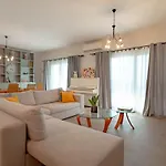 Semeli Art House 2