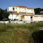 Kappatos Studios & Apartments