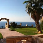 Niforos Apartments
