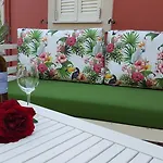 Magnolia Apartments