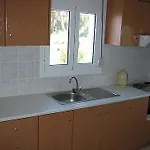 Thomatos Apartments Lourdas Beach