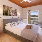 M House Luxury Suites