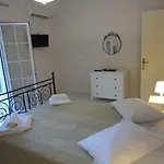 Yialos Apartments