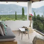 Tettix Summer House