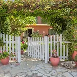 Best Kefalonia Villas - Charming 3 Bedroom Villa Gardenia