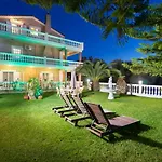 Helenas Apartment