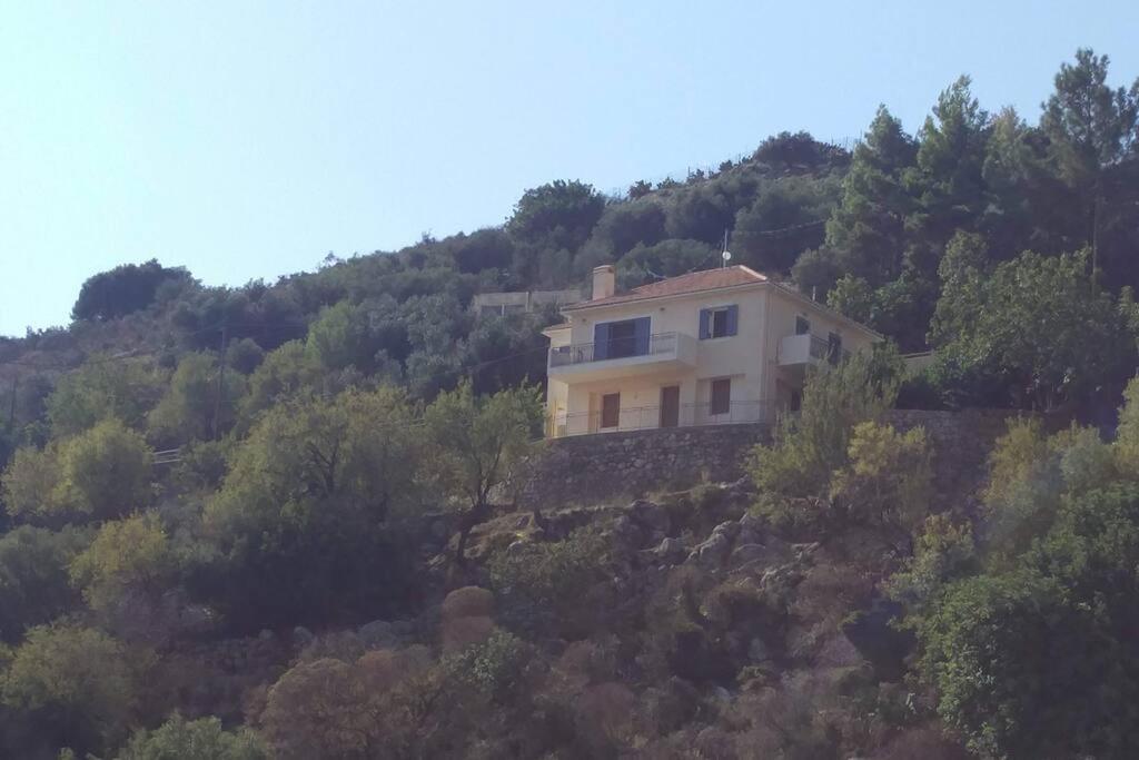 Holiday home Traditional Sea View Vacation In Kourouklata *