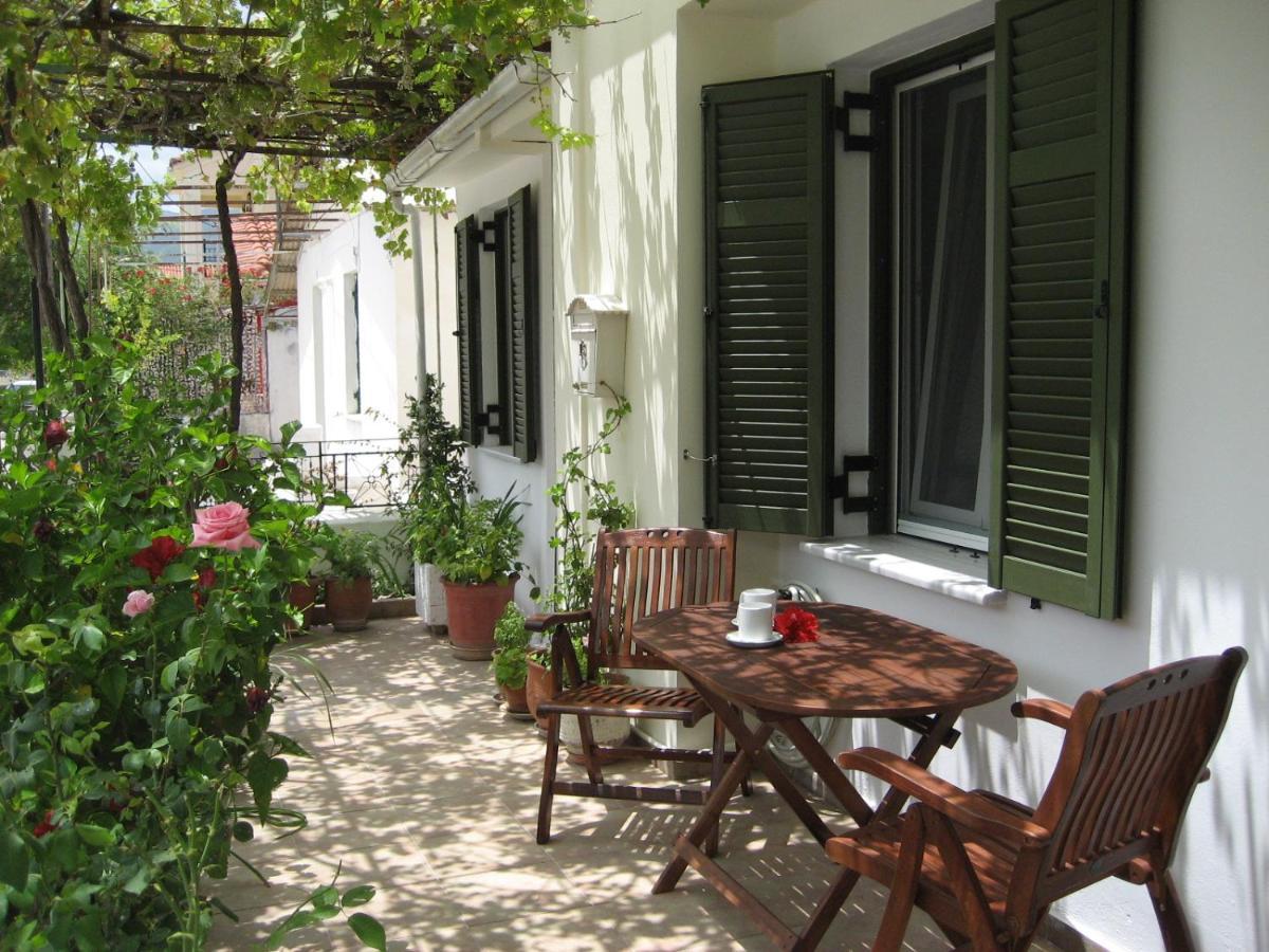 Nostalgia A In 50 Metres From The Sea Appartement *