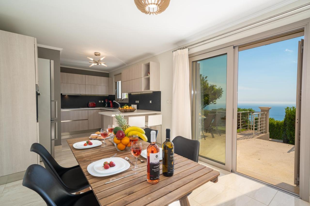 Lourdas Bay View Дом отдыха Simotata