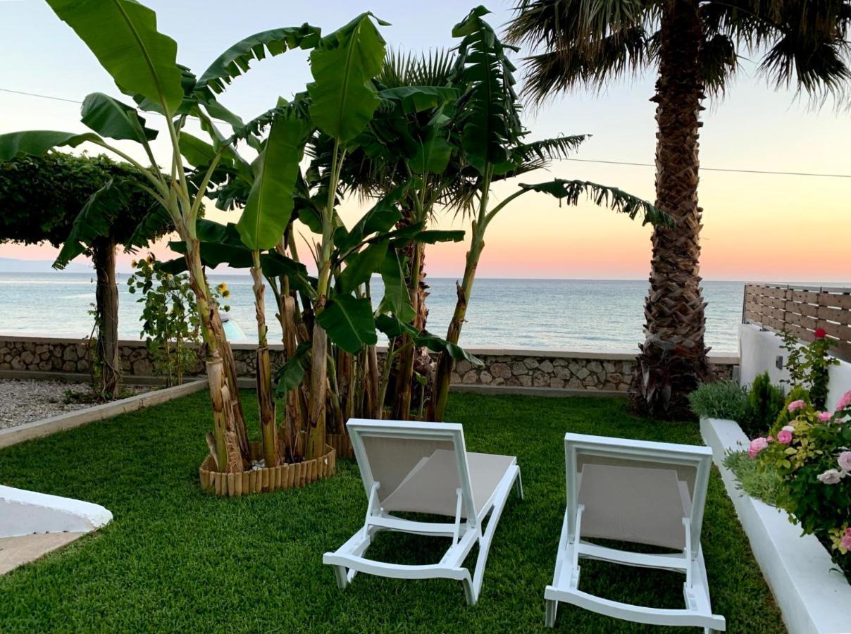 Beachfront Katerina Mare Retreat *