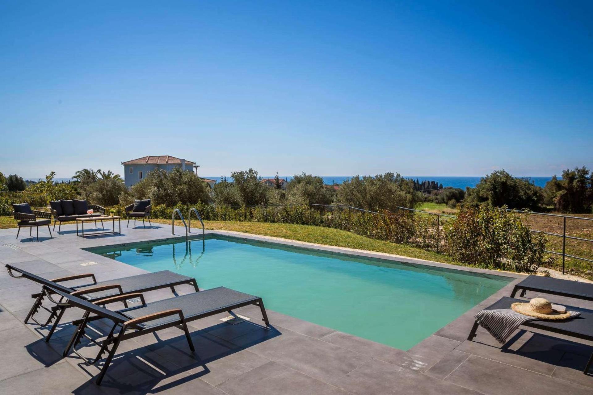 Villa Chrysa By Vintage Travel *